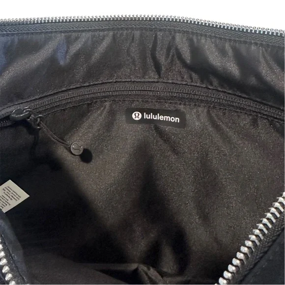 lululemon athletica Black and Gray Convertible Crossbody Bag - Picture 8 of 13
